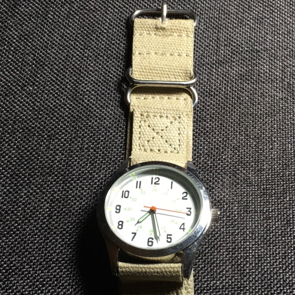 Merona glow in the dark watch